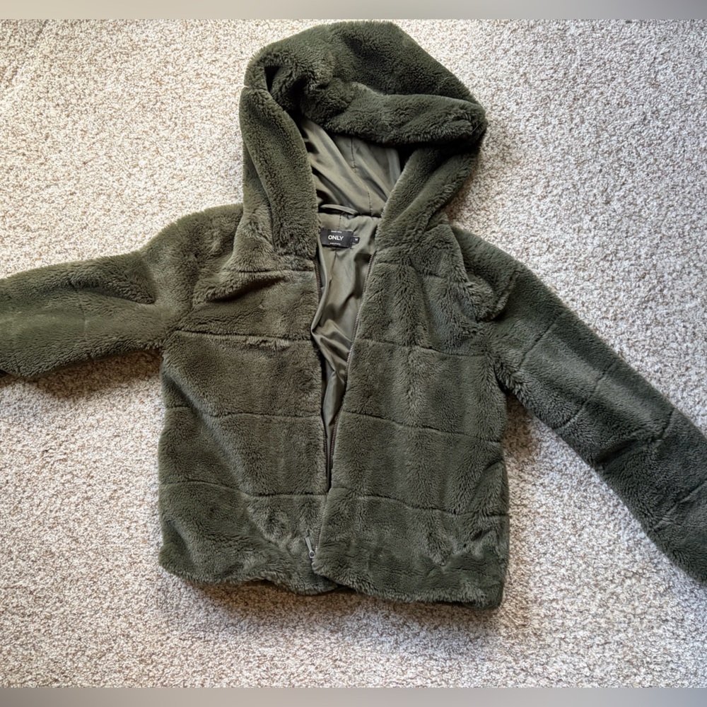 ONLY Cozy Olive Green Faux Fur Jacket